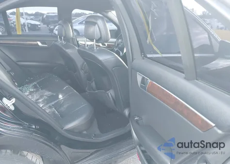 2014 Mercedes-Benz C 250 Luxury/Sport из США, поврежденный, VIN WDDGF4HB0EA964437